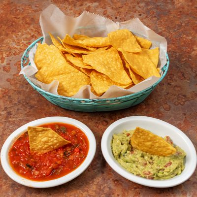 nachos-guacamole